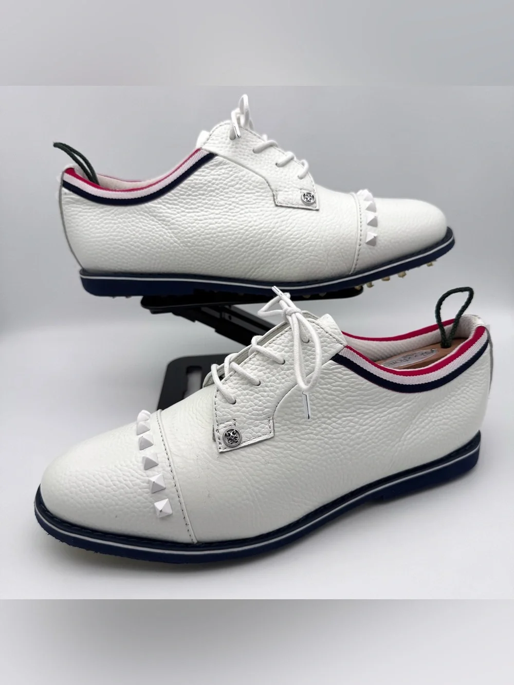 G/Fore Gallivanter White Golf Shoes Grosgrain Stud Cap Toe Women Size 10.5 - Picture 3 of 10